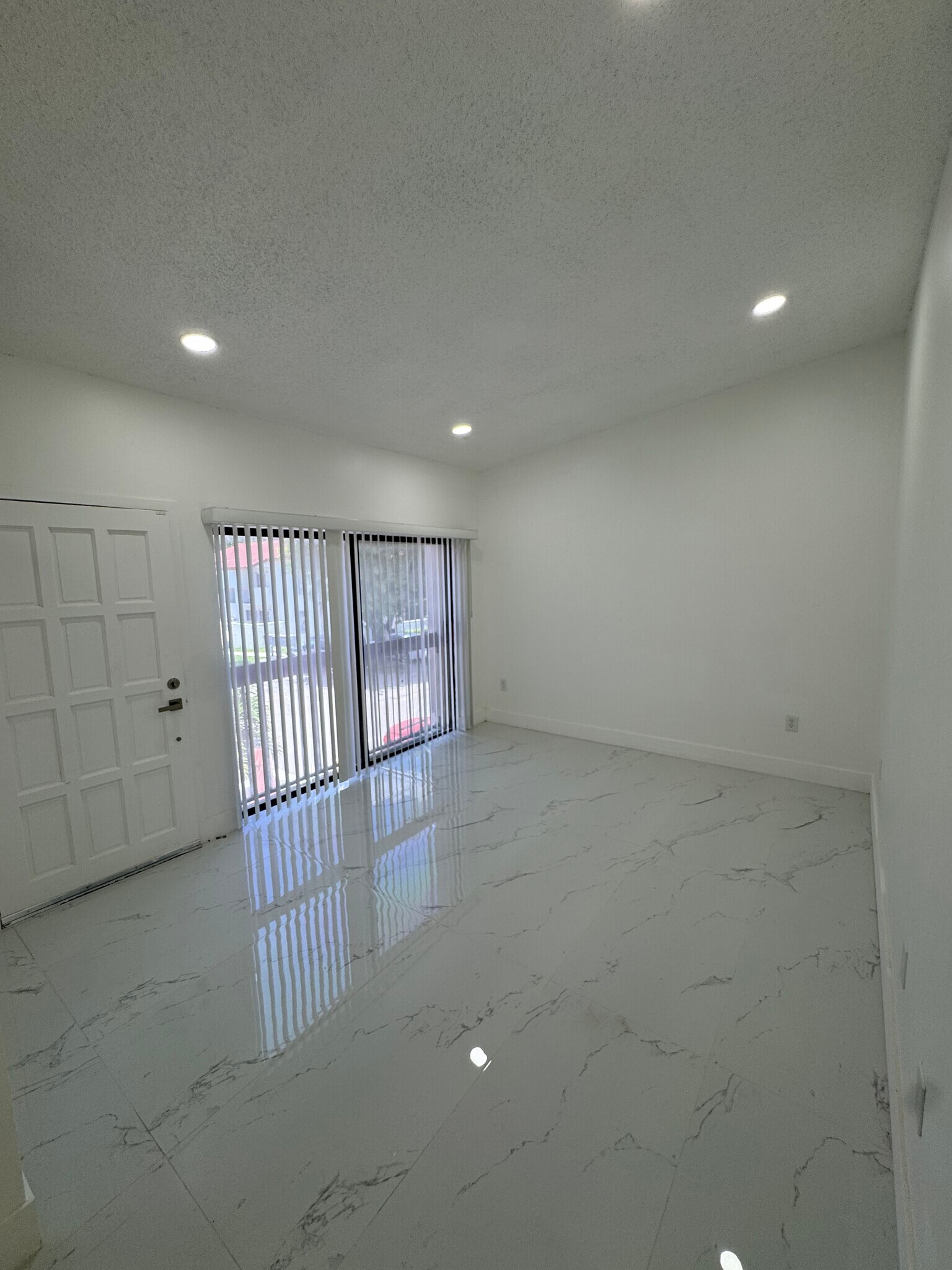 Building Photo - 7445 SW 153rd Pl