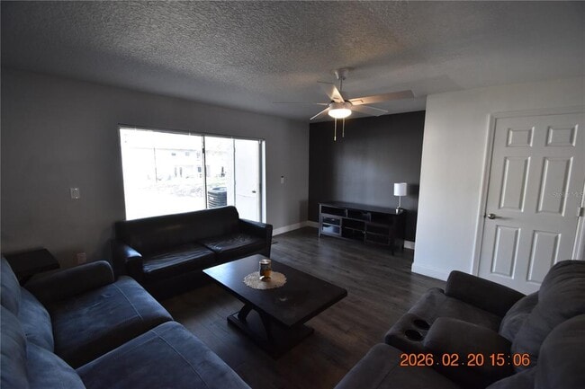 Building Photo - 5106 Sunridge Palms Dr