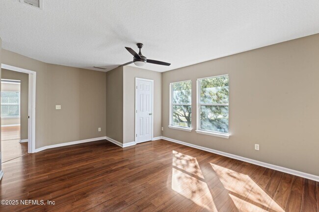 Building Photo - 3370 Turkey Creek Dr