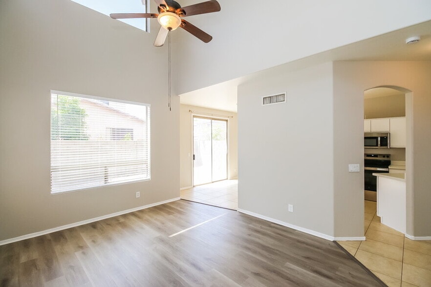Building Photo - 2156 N 30th St