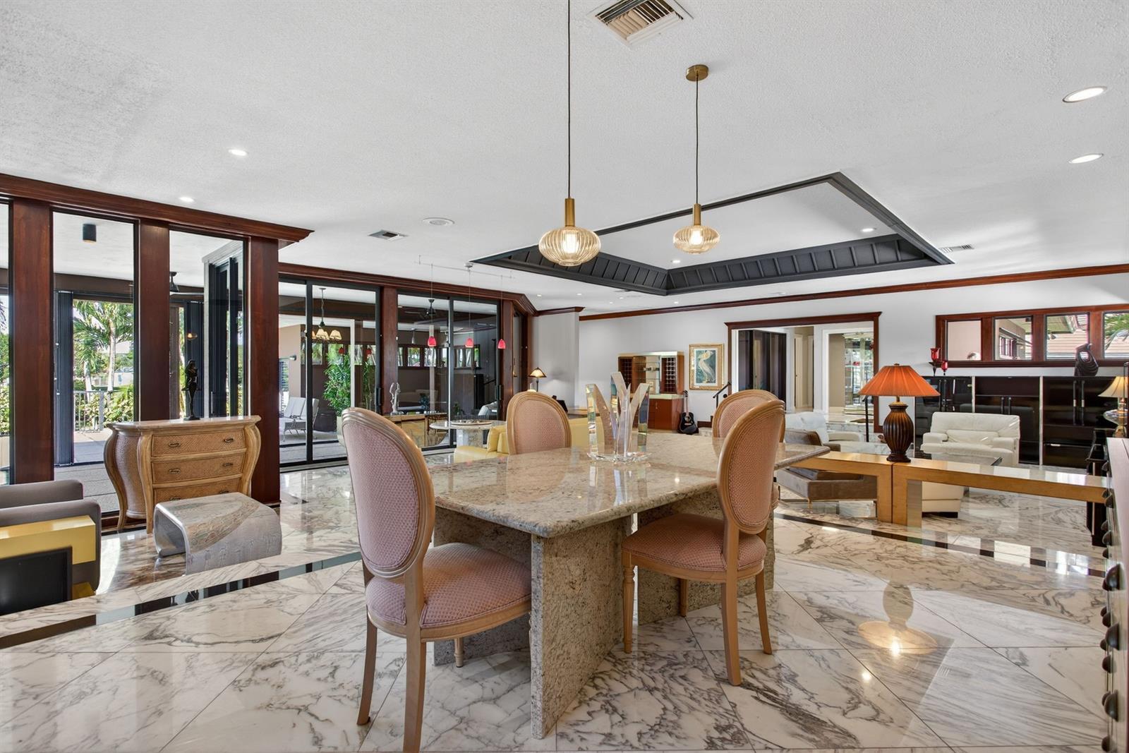 Building Photo - 3170 Estates Dr