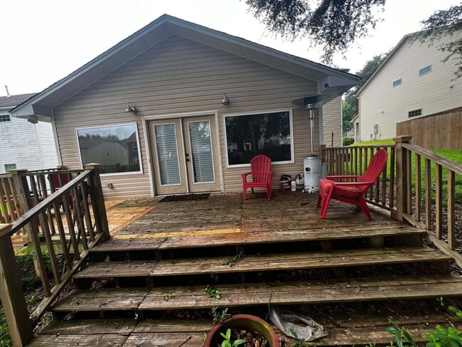 Building Photo - 184 Niblick Dr