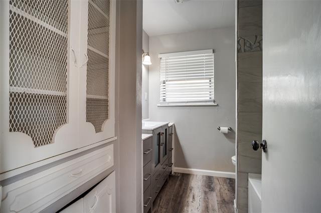 Building Photo - 266 W Fulton St