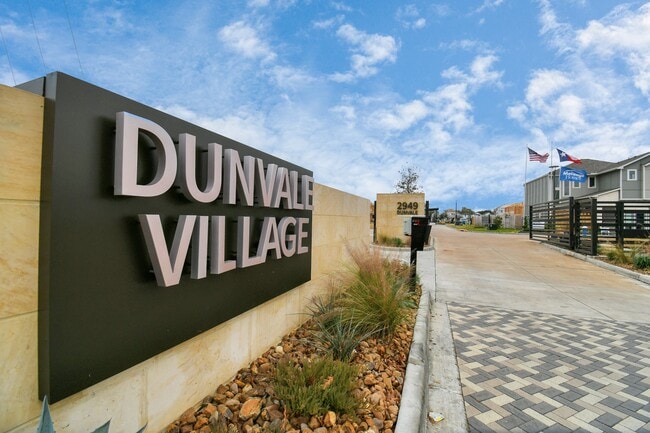 Building Photo - 3112 Valley Peak Dr