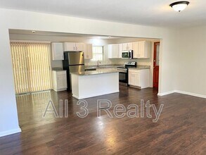 Building Photo - 5435 Winstead Ct SW