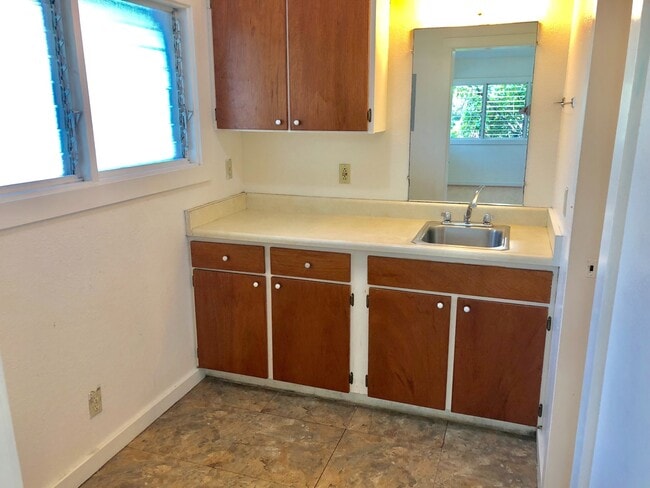 Building Photo - 425 Kawailoa Rd