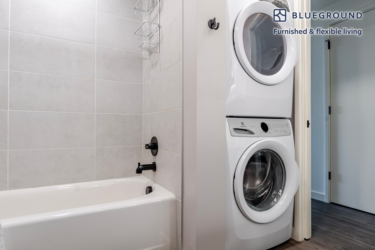 Building Photo - 10050 NE 10th St