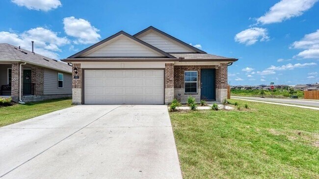 Building Photo - 105 Calgary Ln
