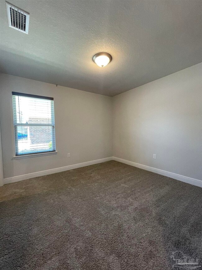 Building Photo - 7130 Sonny Dr