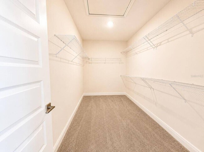Building Photo - 18035 Cider Ml Ln