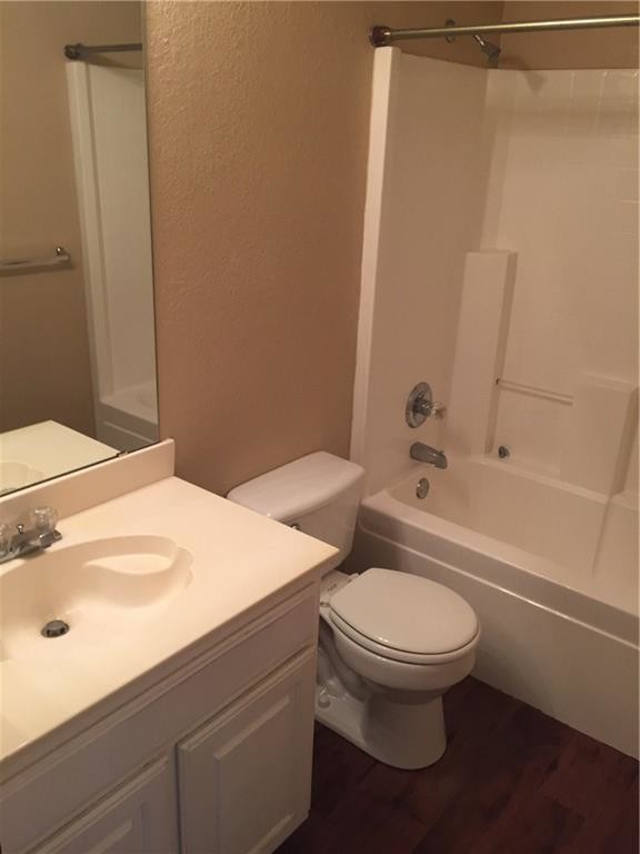Building Photo - 6003 Alta Verde Ct