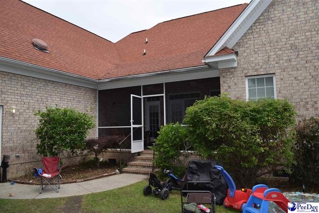 Building Photo - 3032 Drakeshore Dr