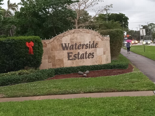 Primary Photo - 2420 Waterside Dr