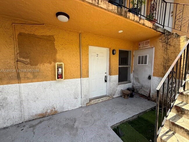 Building Photo - 3045 NW 21st Ct
