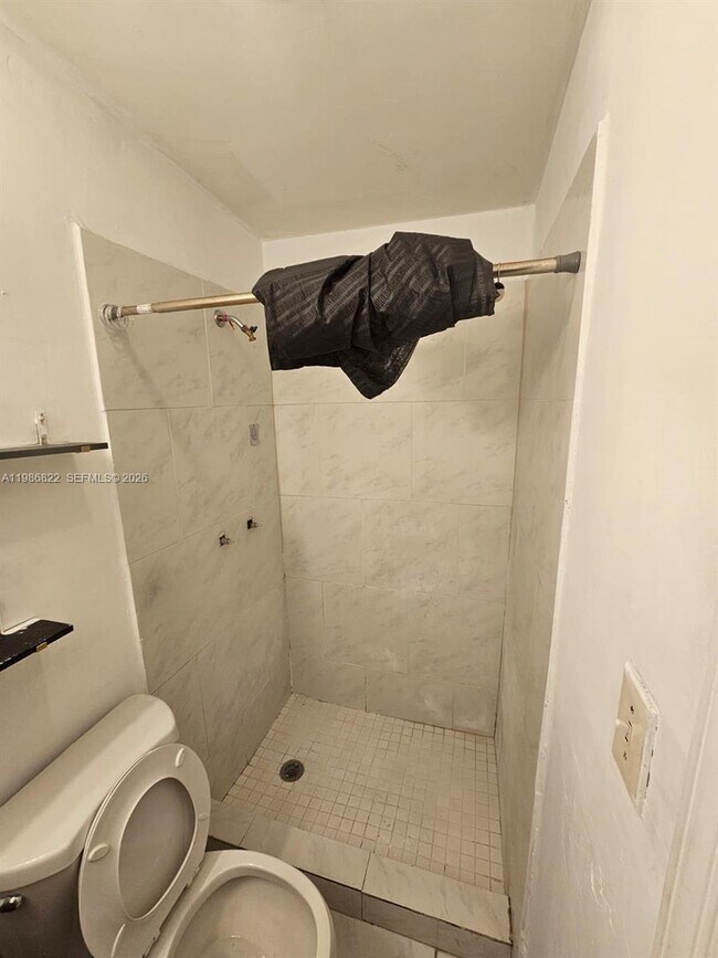 Building Photo - 35 Virginia Rd