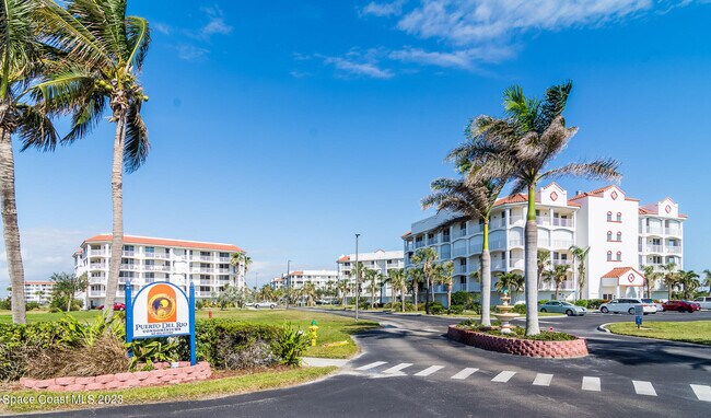 Building Photo - 8924 Puerto Del Rio Dr