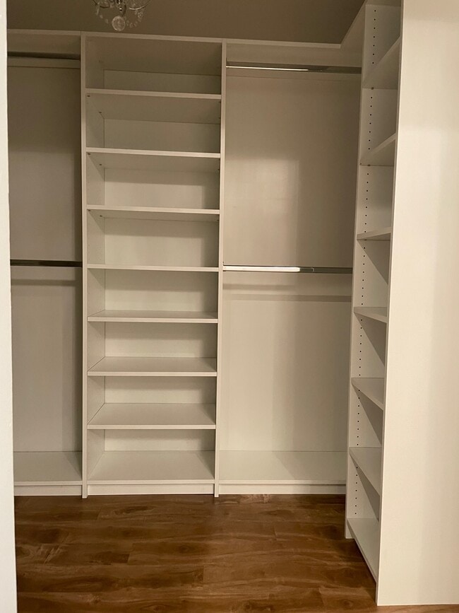 Walk-in Closet - 5008 W Slauson Ave