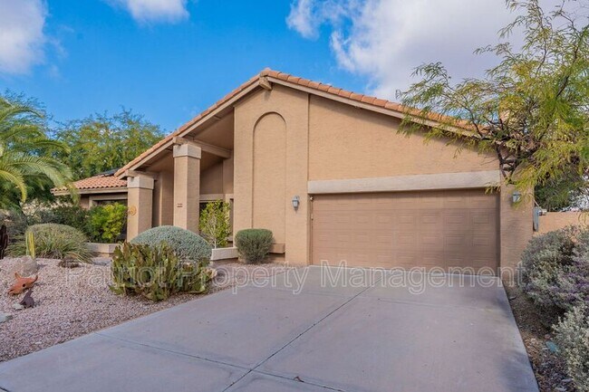 Building Photo - 9910 E Sutton Dr