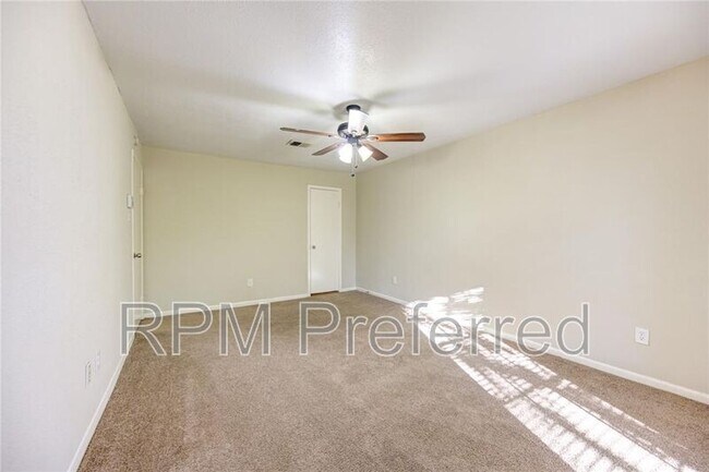 Building Photo - 23007 Briarcreek Blvd