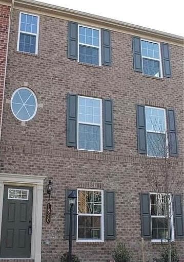 Primary Photo - 1820 Rutgers Ln