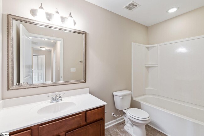 Building Photo - 313 Rivers Edge Cir
