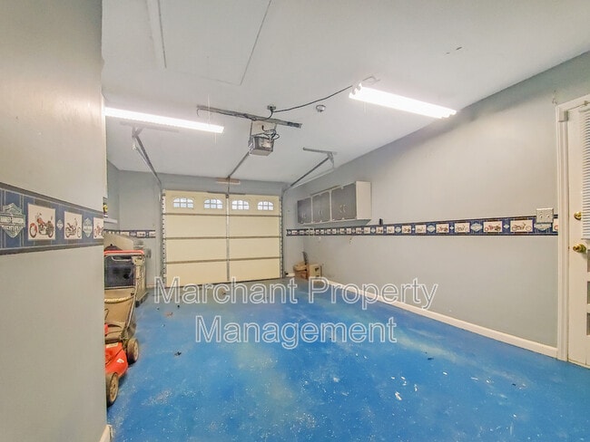 Building Photo - 106 Setters Ct