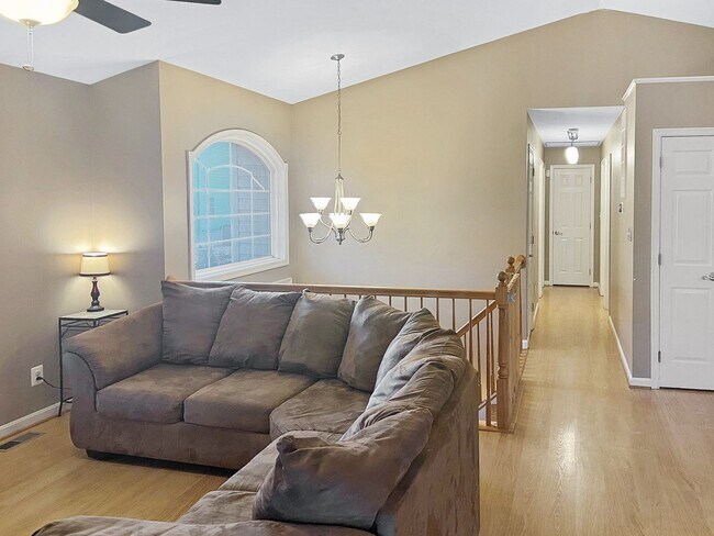 Building Photo - 3144 Holland Cliffs Rd