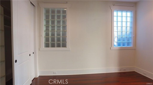 Building Photo - 804 N Irena Ave