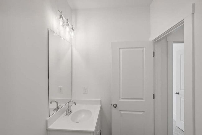 Building Photo - 1621 Gunnin Trce NW