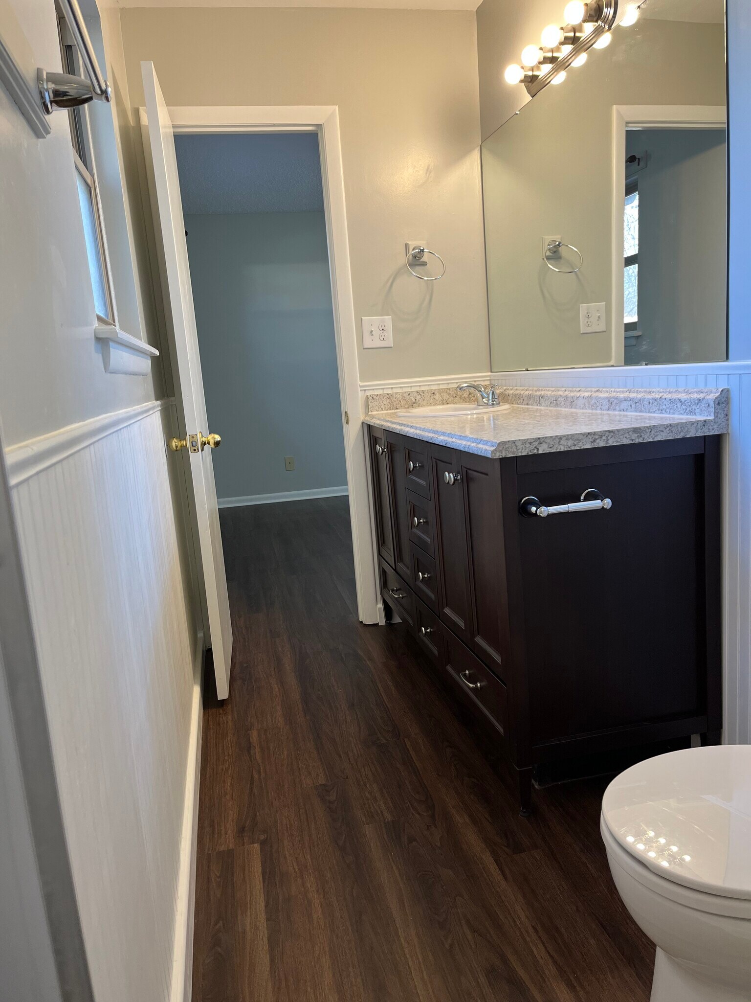 Master Bath - 215 Magnolia Rd