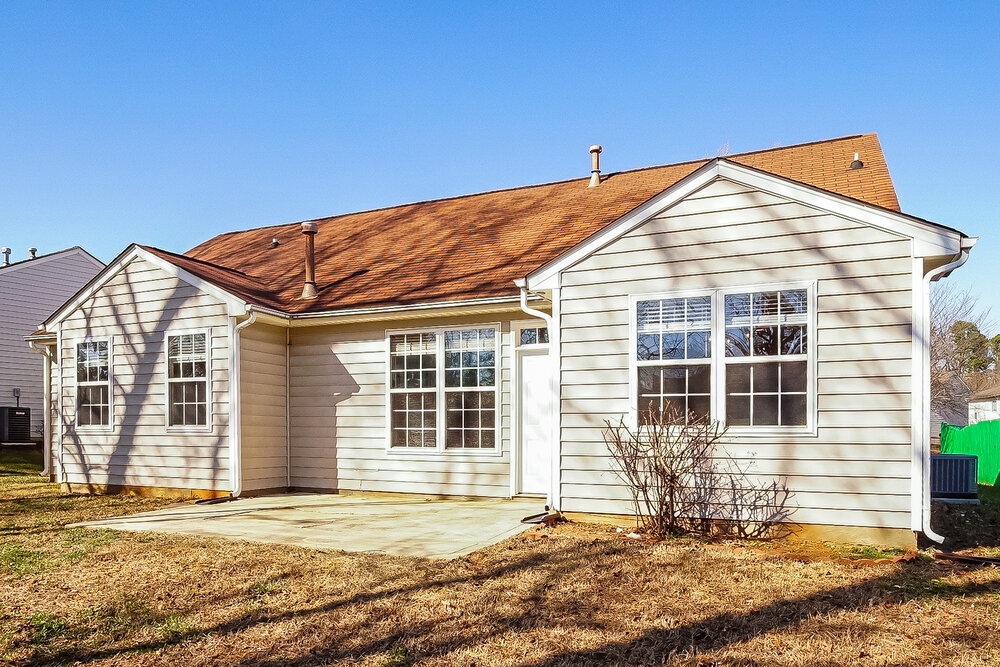 Building Photo - 12330 Summer Creek Ln