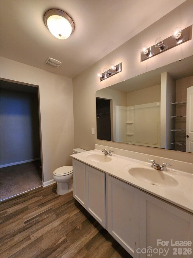 Building Photo - 1127 Oswald T Dr