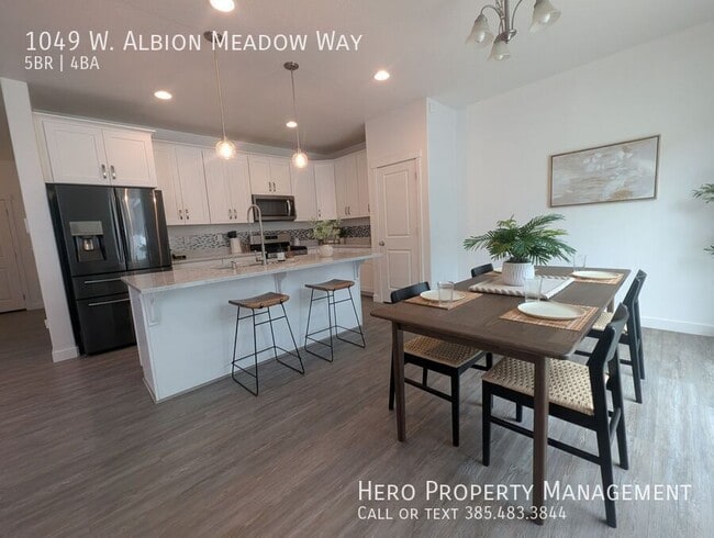 Building Photo - 1049 Albion Meadow Way