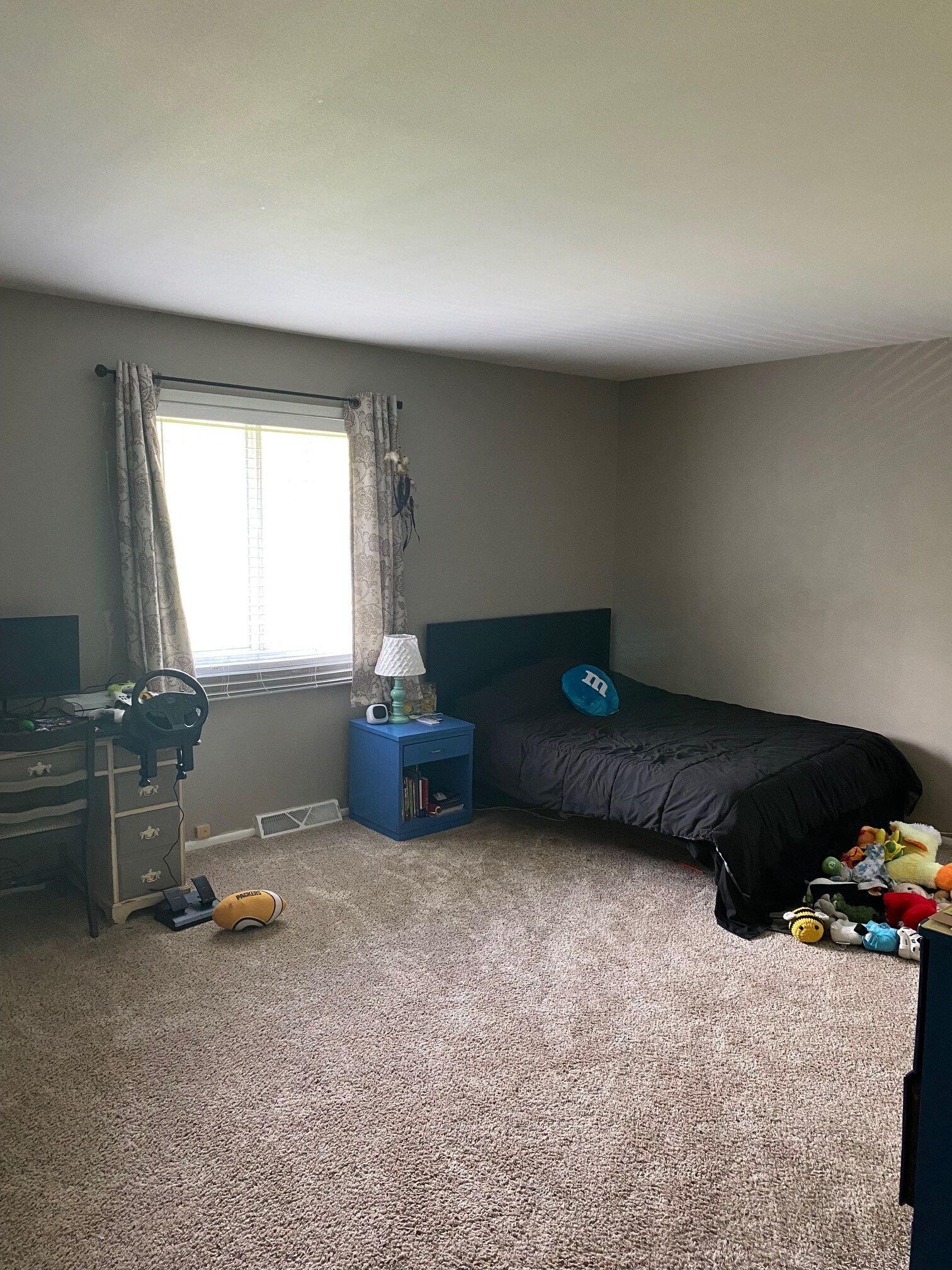 2nd Bedroom - 4602 Vettelson Rd