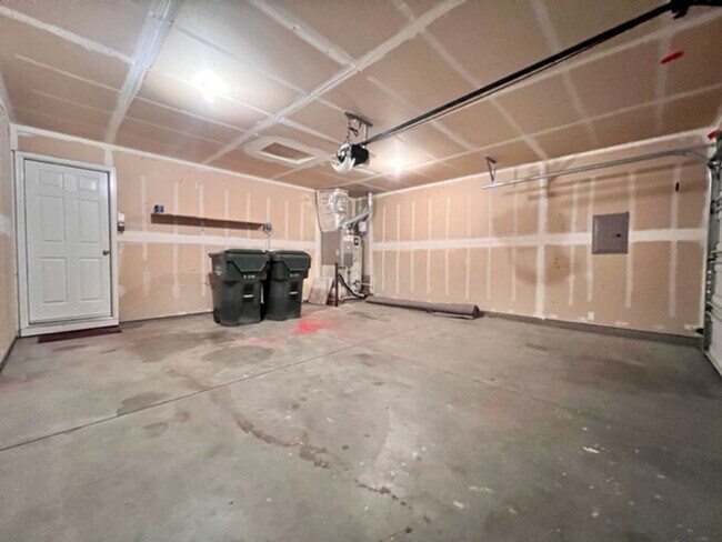Building Photo - Beautiful single level home in Meridian with Community Pool!!