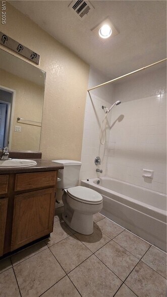 Building Photo - 5002 S Rainbow Blvd