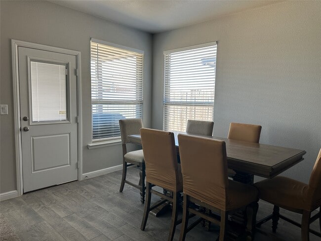 Building Photo - 3119 Mearns Ct