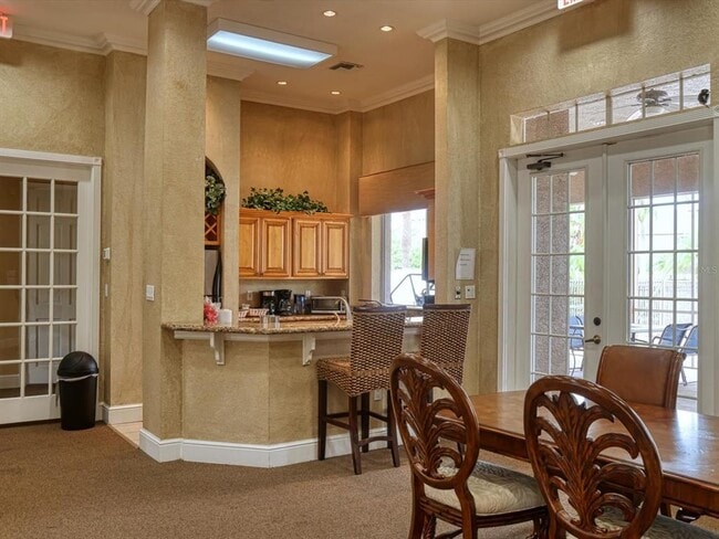 Building Photo - 8933 Manor Loop