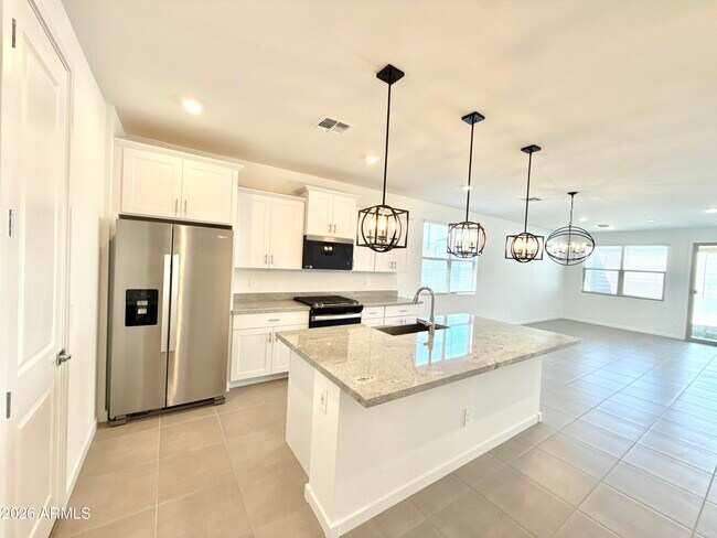 Building Photo - 17346 W Eva St