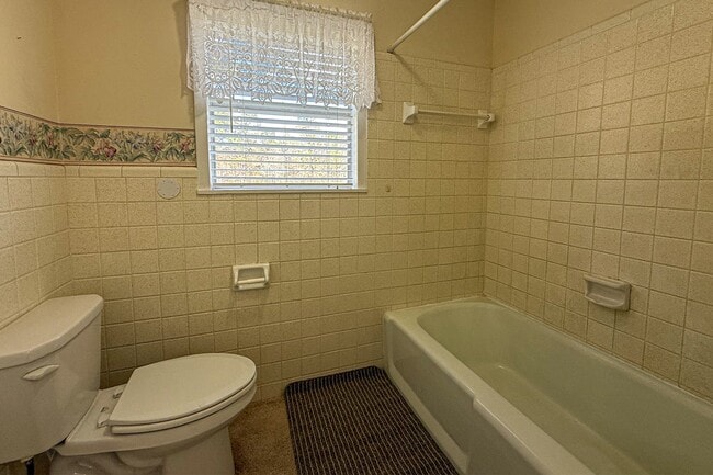 Building Photo - 51 -A Paul Dixon Rd