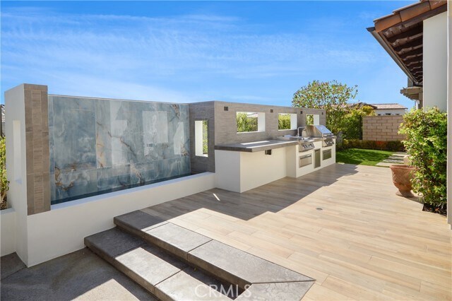 Building Photo - 103 Via Almodovar