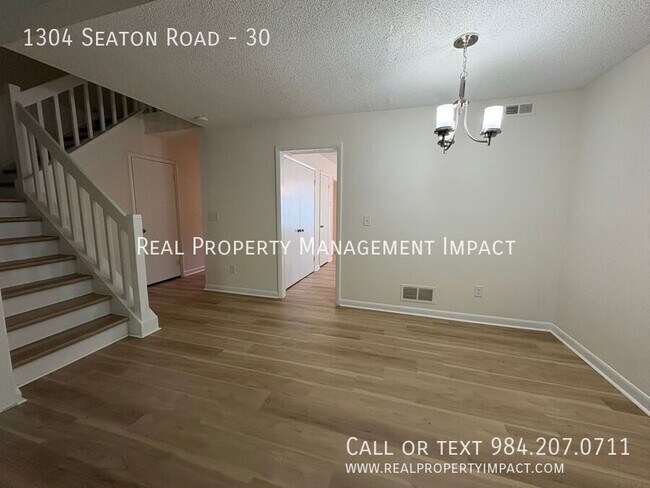 Building Photo - 1304 Seaton Rd