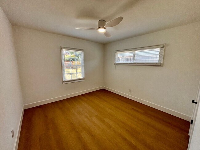 Building Photo - Newly Renovated 3 Bed/1 Bath- Allied Gardens