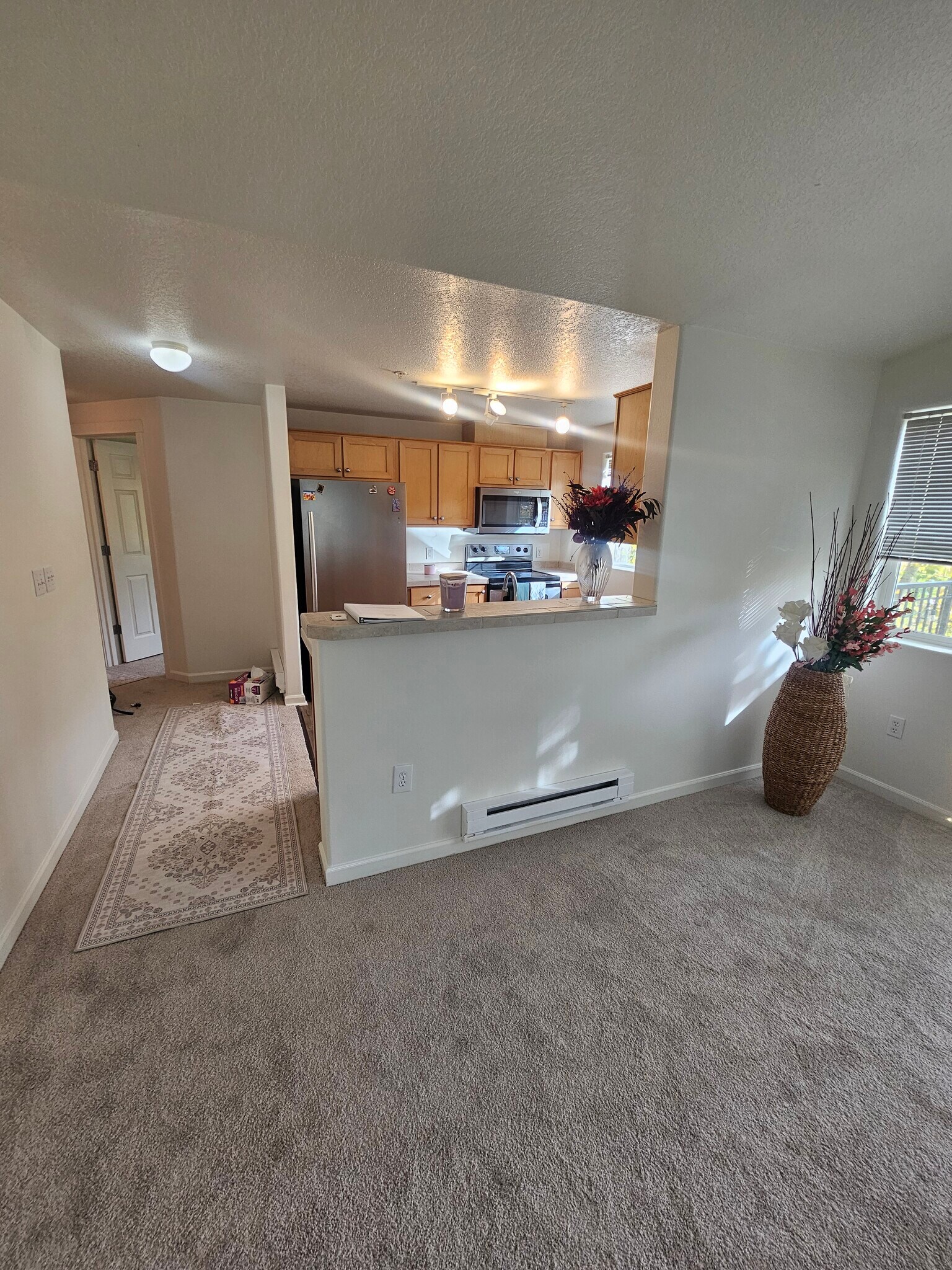 Building Photo - 730 NW 185th Ave