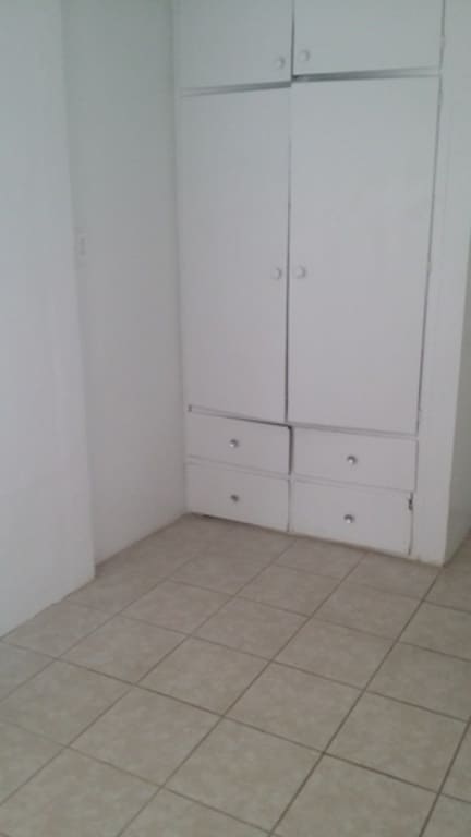 Building Photo - Cozy Guest House with AC and Large Private Yard!