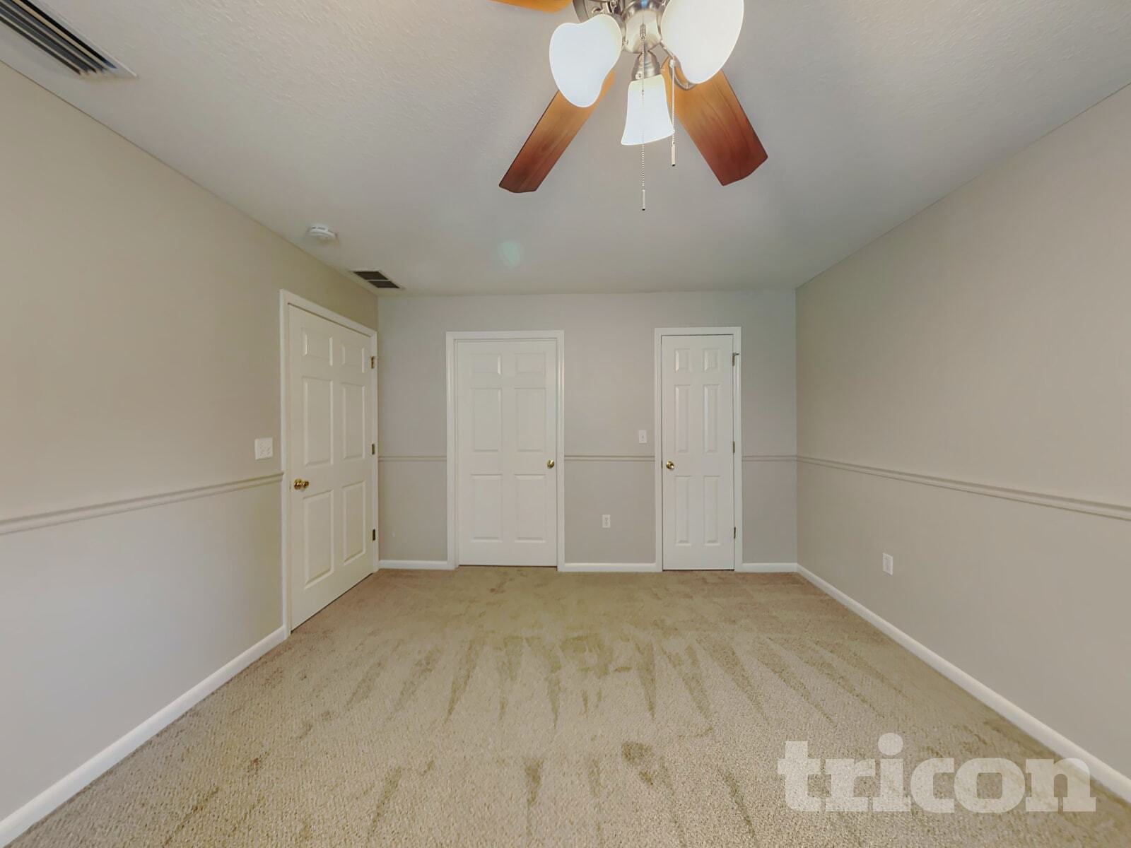 Building Photo - 2122 Center Way