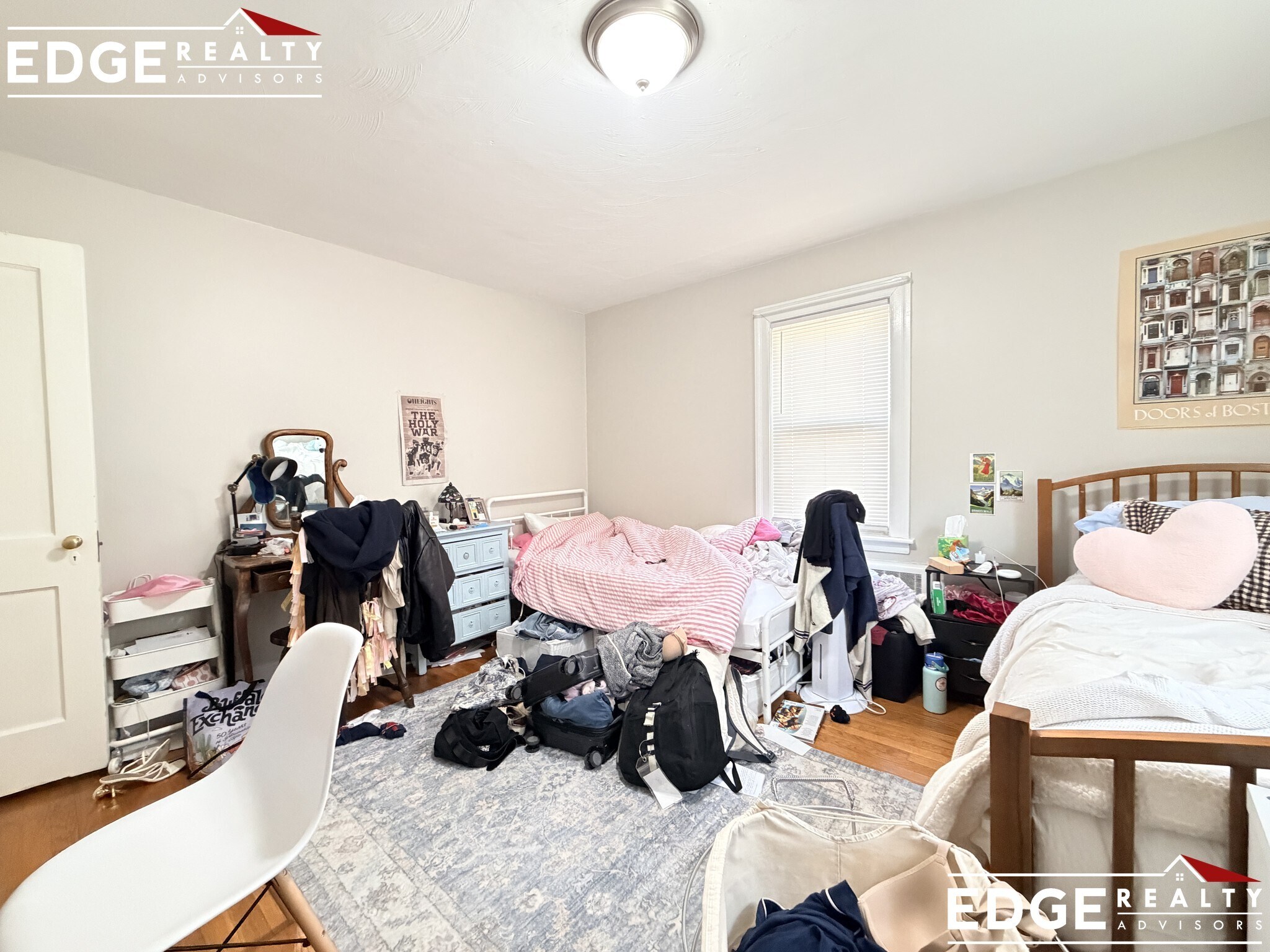 Building Photo - 91 Undine Rd