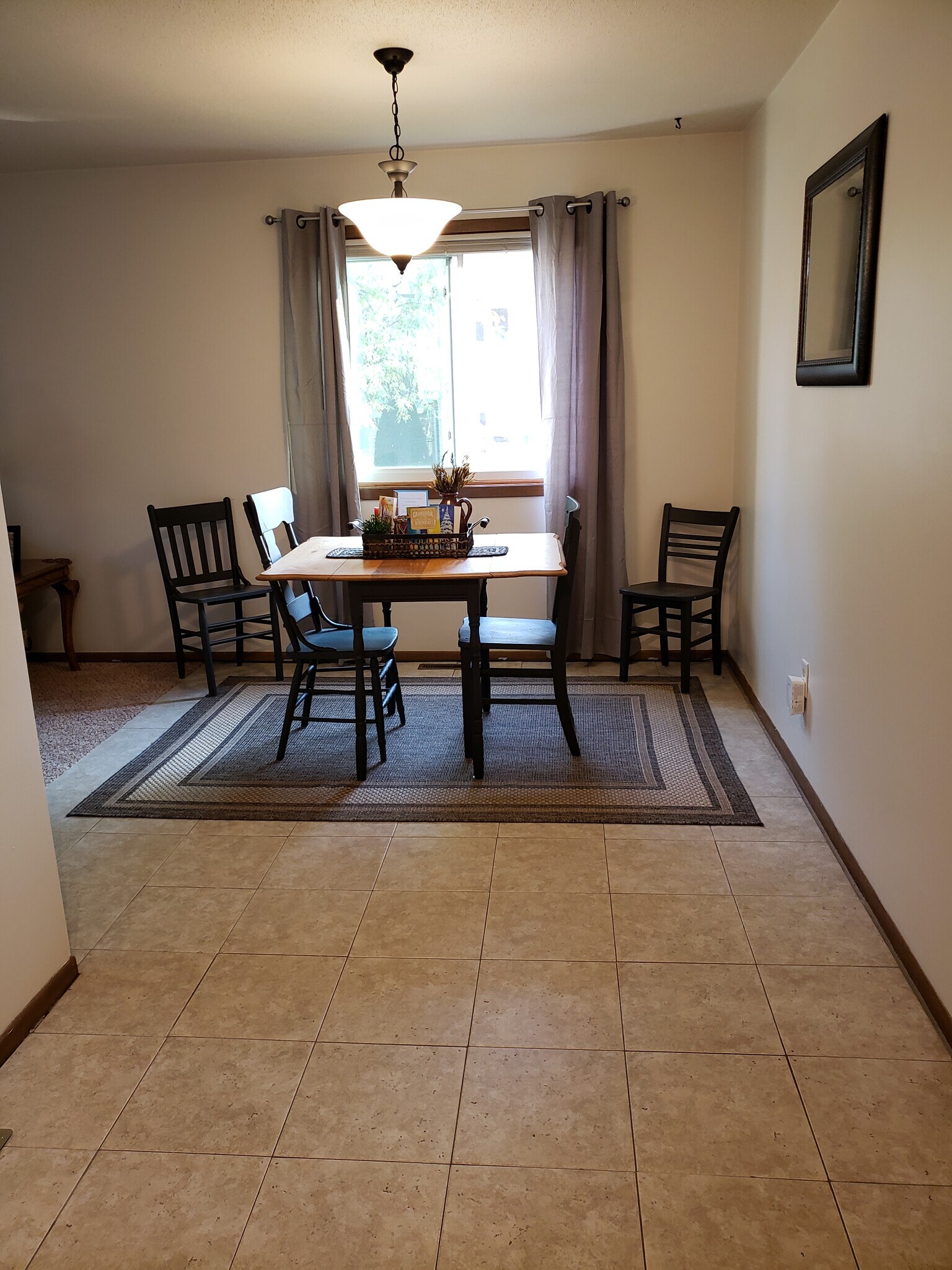 dining room - 108 Heather Ln