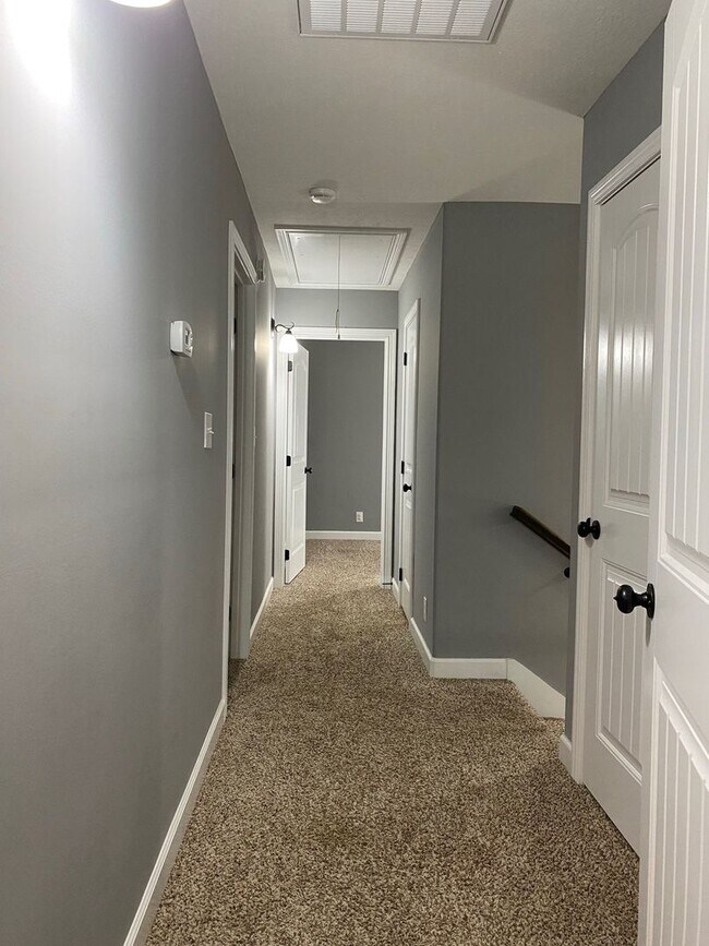 Building Photo - Don't Miss Out on this One! Beautiful Open...