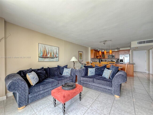 Building Photo - 5701 Collins Ave
